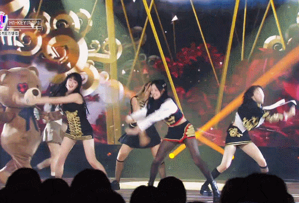 17255338942576.gif