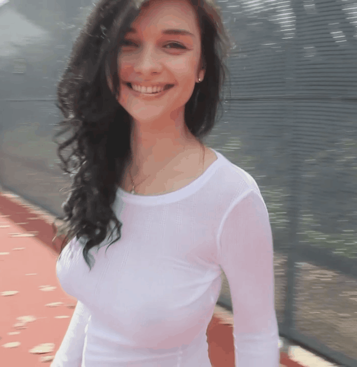 17444592740956.gif